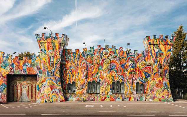 Die Glaswelt – Glasmuseum „Die gläserne Burg“